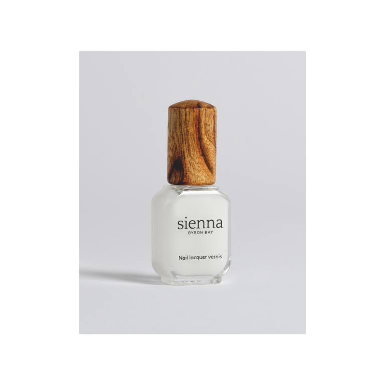 Nail-Strenghtener-bottle-photo